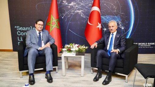 المغرب وتركيا يوقعان بإسطنبول على مذكرتي تفاهم حول السلامة الطرقية والممرات البحرية